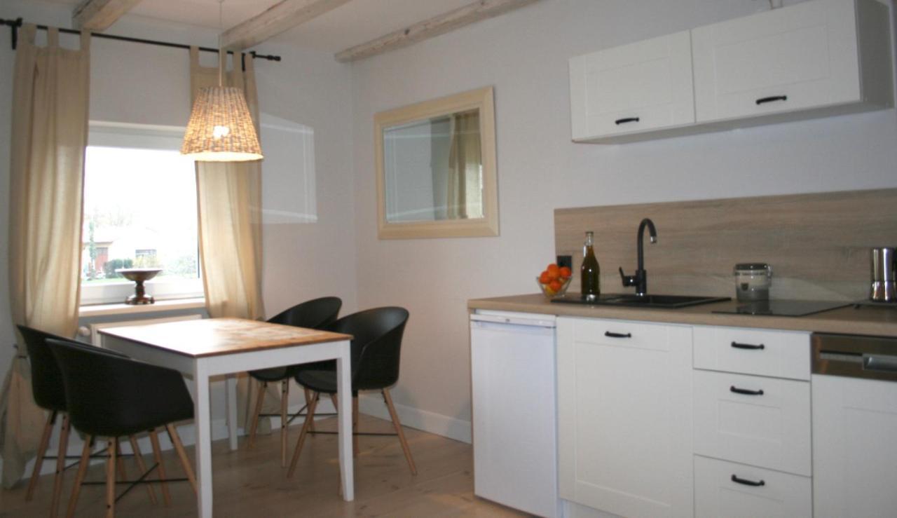 Apartamenty Turystyczne Willkassen ギジツコ エクステリア 写真